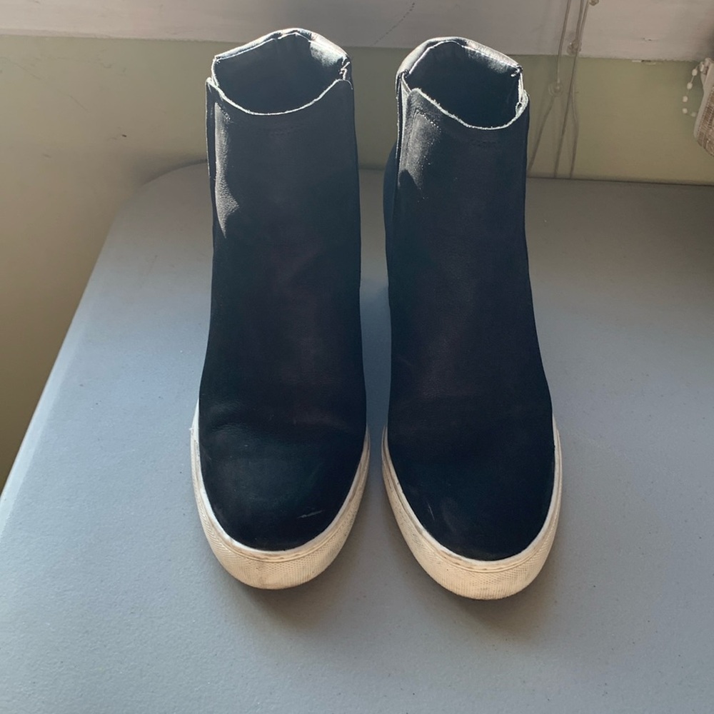 Kenneth Cole wedge boots